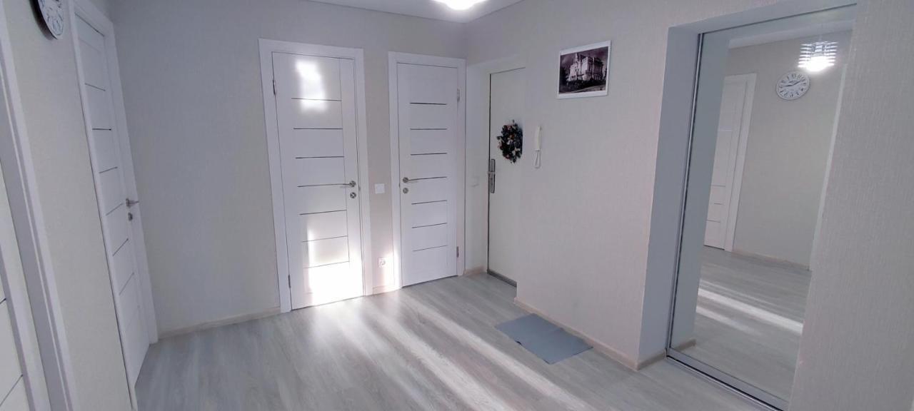 Large Apartment Near The Airport And City Center Chisinau Luaran gambar